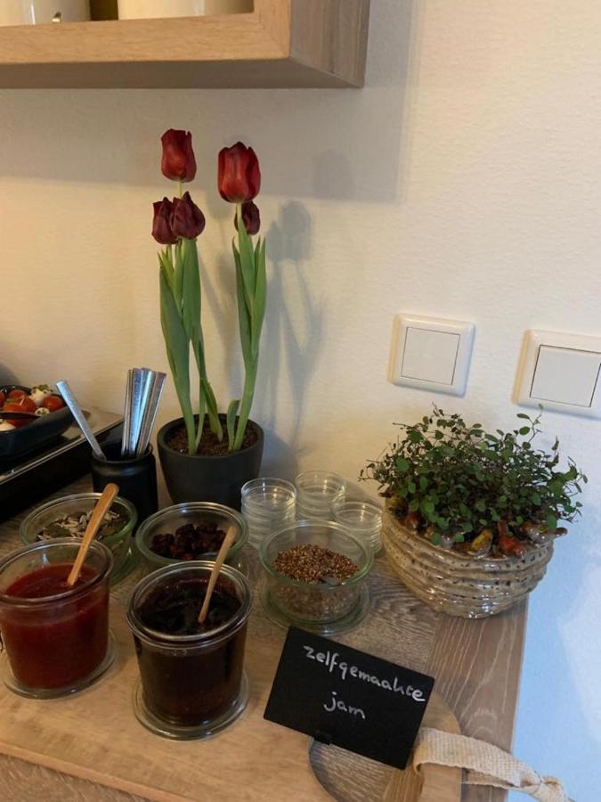 Bed & Breakfast Witvliet, En Met Heerlijk Ontbijt ! 3*